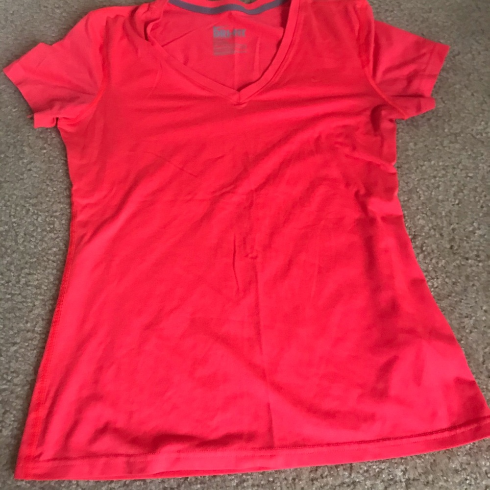 Women Nike Dri Fit Top Medium